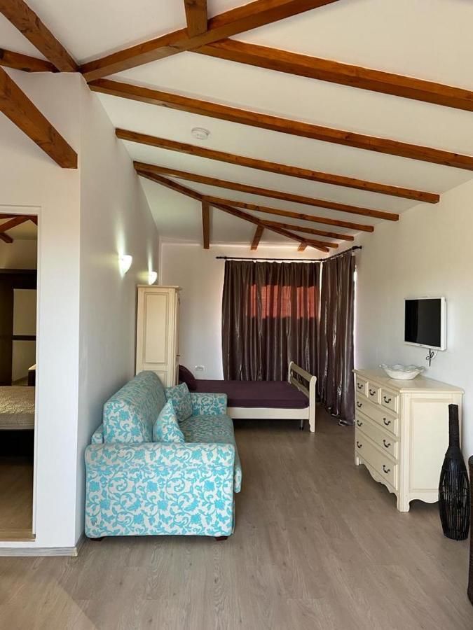 Marina Surf Hotel นาโวดาริ ภายนอก รูปภาพ