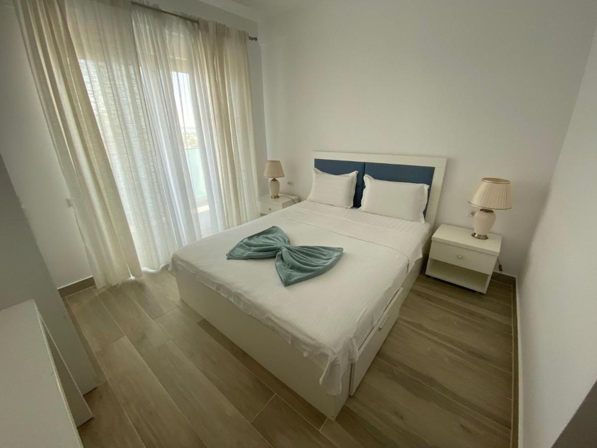 Marina Surf Hotel นาโวดาริ ภายนอก รูปภาพ