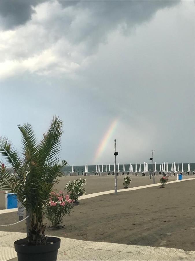 Marina Surf Hotel นาโวดาริ ภายนอก รูปภาพ